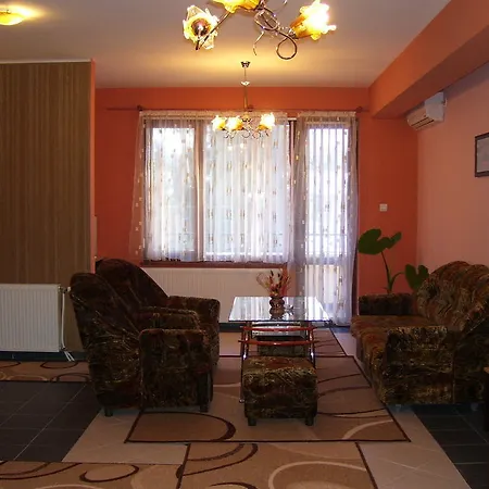 Kestenite Family Hotel
