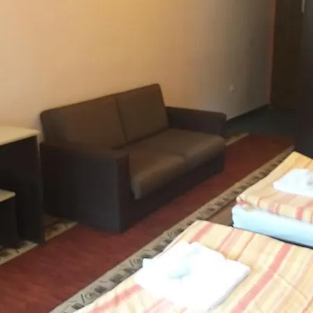 Kestenite Family Hotell 3*
